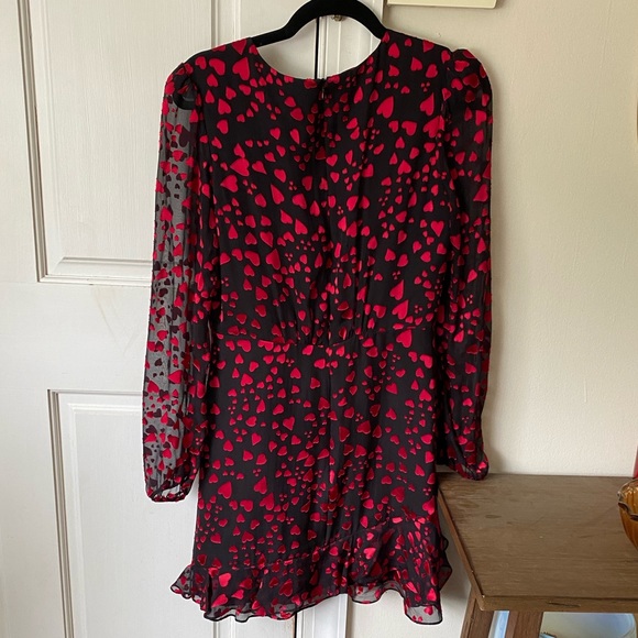 Saloni Heart Dress - Picture 4 of 5